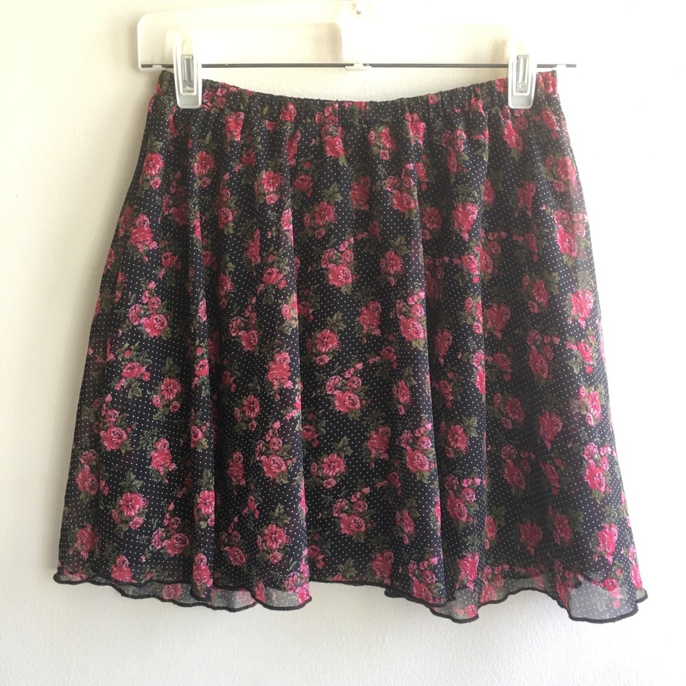 dELiA*s Sz Small Girls Floral Patterned Black Girl’s Skirt Elastic Waist